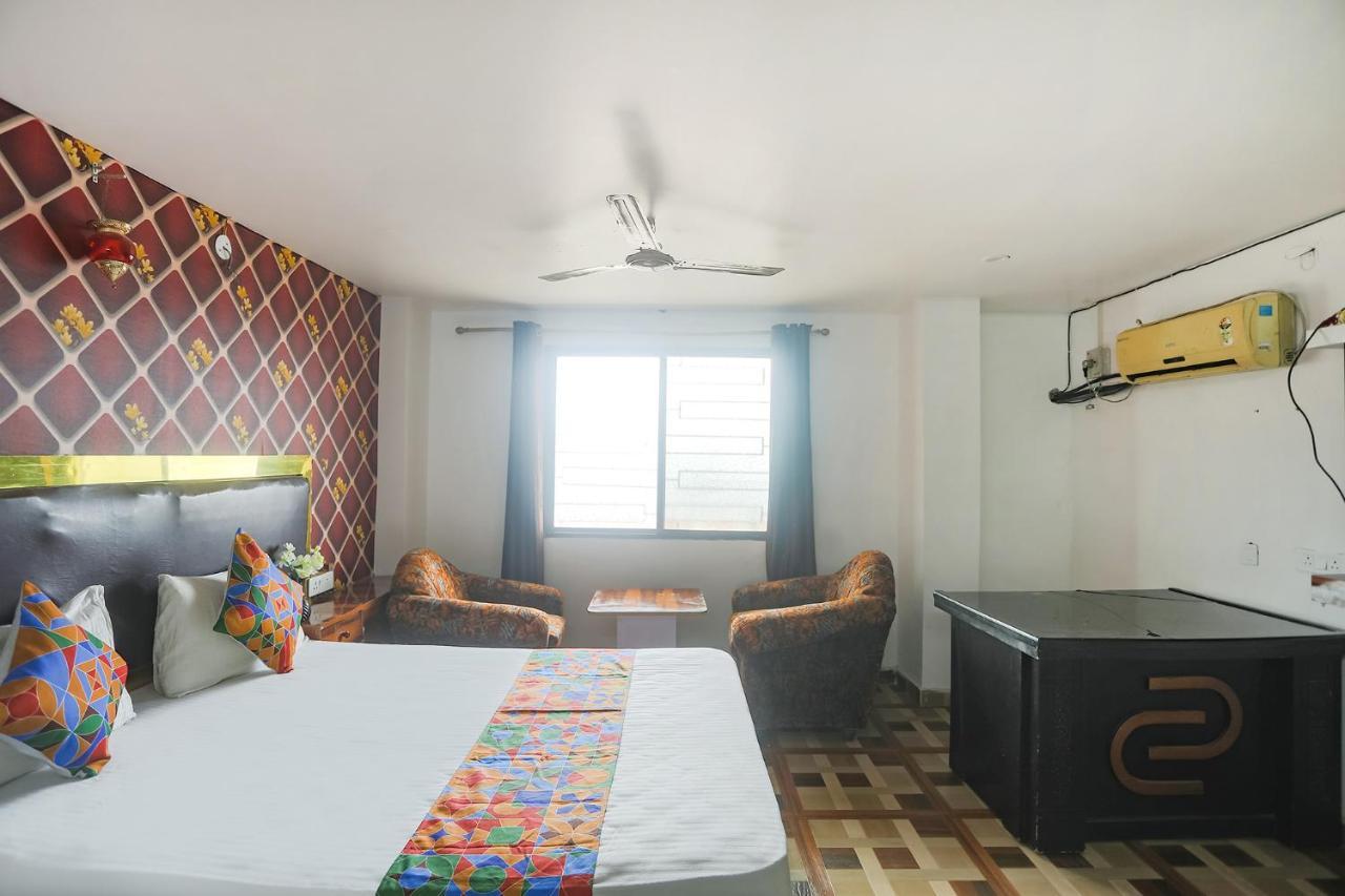 Fabexpress Umbrella Hotel Danapur Luaran gambar