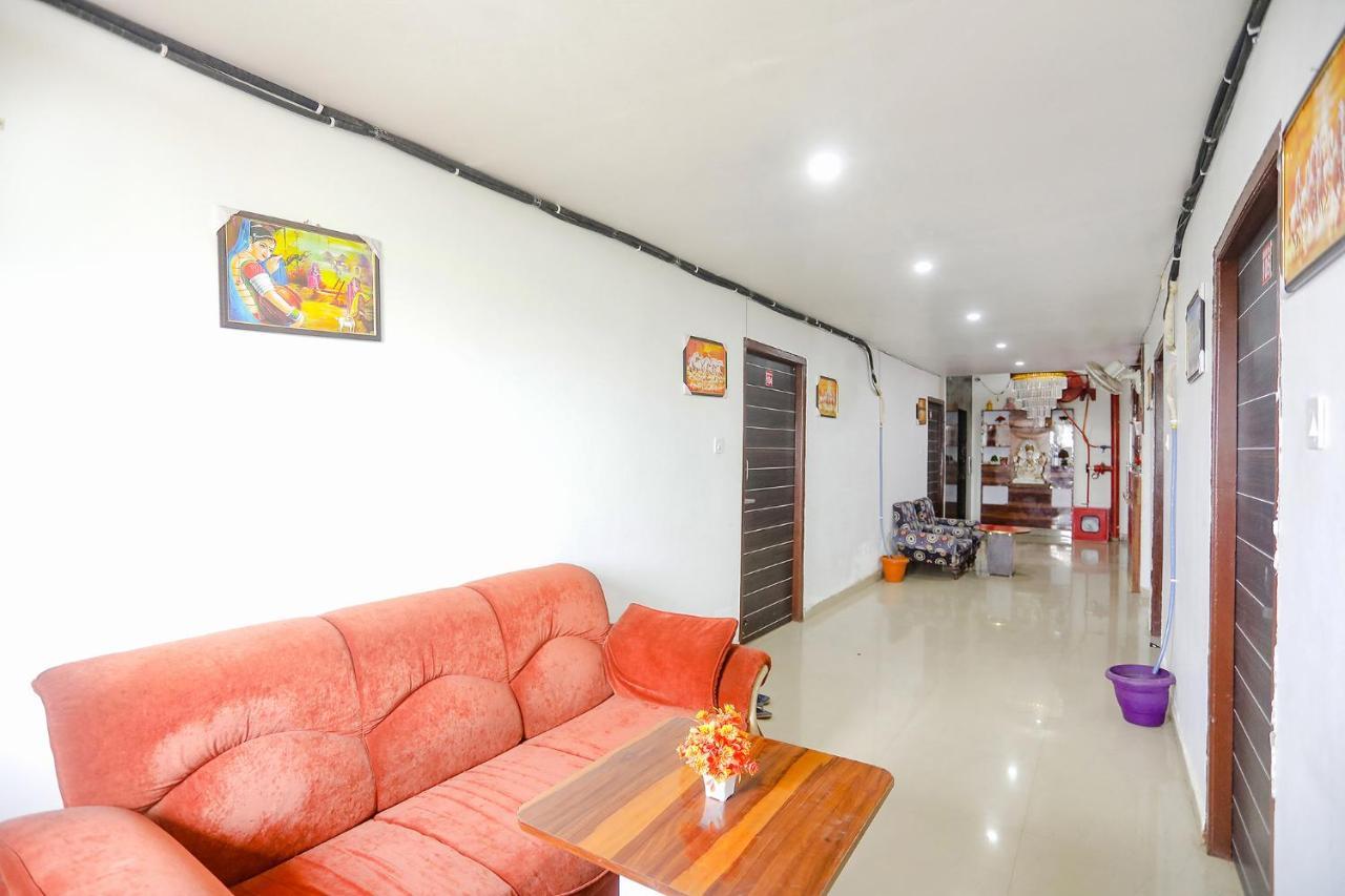 Fabexpress Umbrella Hotel Danapur Luaran gambar
